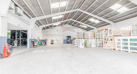 Commercial - Warehouse - Serzedo e Perosinho, Vila Nova de Gaia - PT