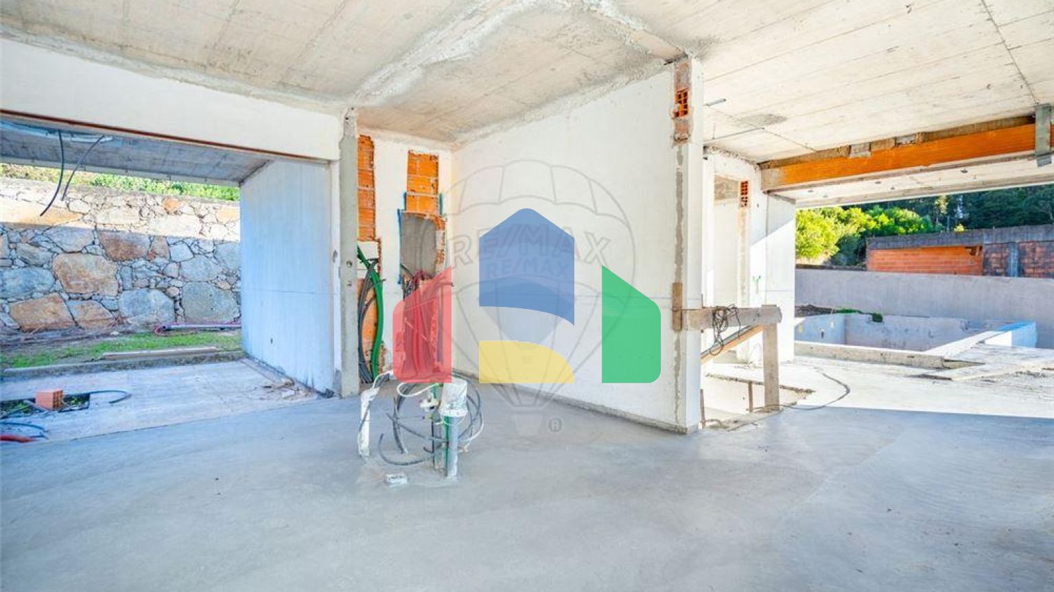 Residential - Single Family Home - T4 - Areosa, Viana do Castelo - PT