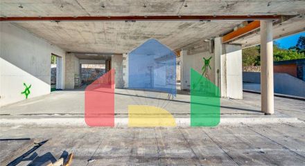 Residential - Single Family Home - T4 - Areosa, Viana do Castelo - PT