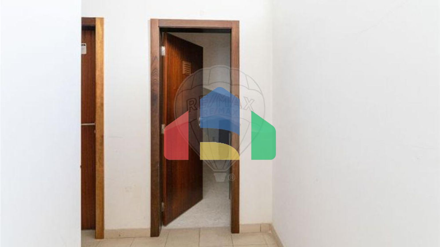 Residential - Condo/Apartment - T1 - Santa Joana, Aveiro - PT