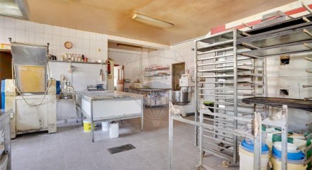 Commercial - Sale of Business - Santa Joana, Aveiro - PT