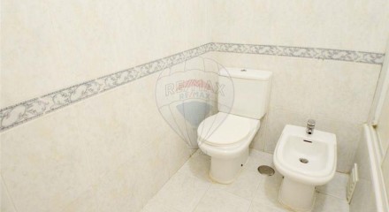 Residential - Condo/Apartment - T2 - Carregado e Cadafais, Alenquer - PT