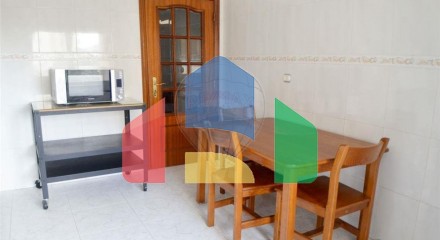Residential - Condo/Apartment - T2 - Carregado e Cadafais, Alenquer - PT