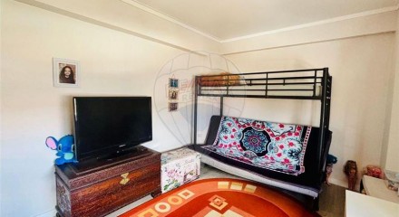 Residential - Condo/Apartment - T3 - Carregado e Cadafais, Alenquer - PT