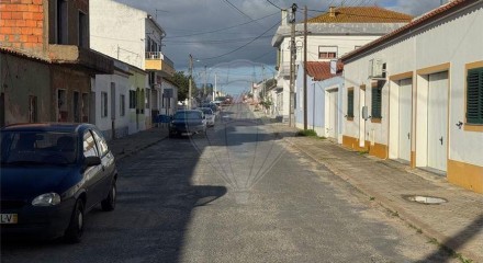Residential - Single Family Home - T4 - Ermidas-Sado, Santiago do Cacem - PT