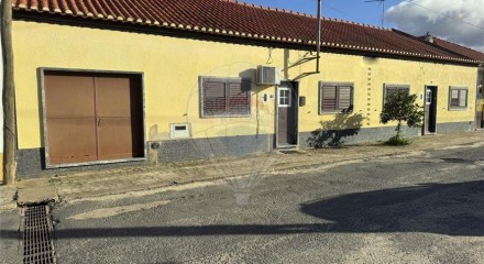 Residential - Single Family Home - T4 - Ermidas-Sado, Santiago do Cacem - PT