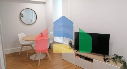 Residential - Condo/Apartment - Lordelo do Ouro e Massarelos, Oporto - PT