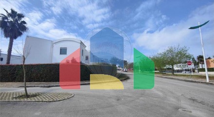 Residential - Single Family Home - T3 - Quinta do Anjo, Palmela - PT