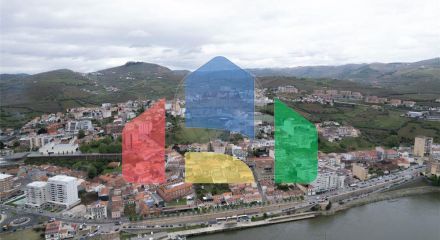 Residential - Single Family Home - T2 - Peso da Régua e Godim, Peso da Regua - PT