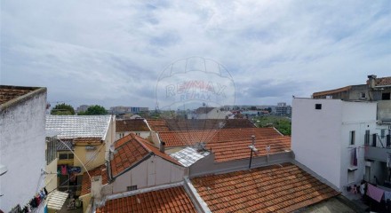 Residential - New Builds - Sacavém e Prior Velho, Loures - PT