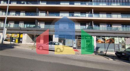 Residential - Condo/Apartment - T3 - Sacavém e Prior Velho, Loures - PT