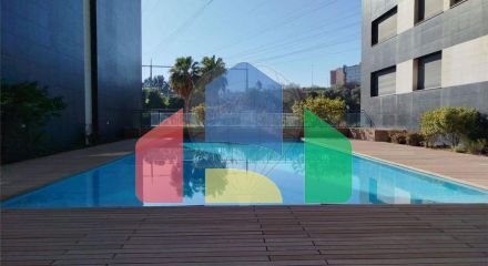 Residential - Condo/Apartment - T3 - Sacavém e Prior Velho, Loures - PT