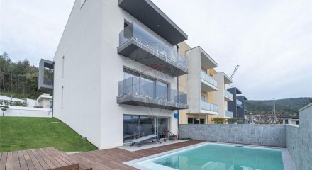 Residential - Single Family Home - T3 - Esporoes, Braga - PT