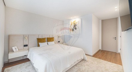 Residential - Single Family Home - T3 - Esporoes, Braga - PT