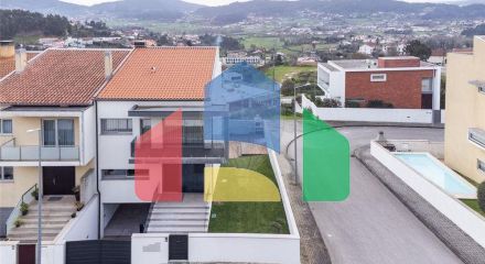 Residential - Single Family Home - T3 - Esporoes, Braga - PT