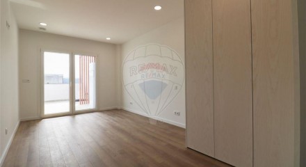 Residential - Condo/Apartment - T4 - Pombal, Pombal - PT