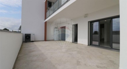 Residential - Condo/Apartment - T4 - Pombal, Pombal - PT