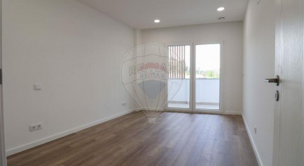 Residential - Condo/Apartment - T4 - Pombal, Pombal - PT
