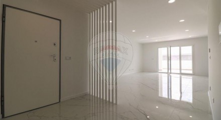 Residential - Condo/Apartment - T4 - Pombal, Pombal - PT