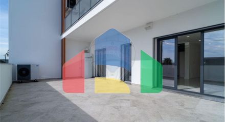 Residential - Condo/Apartment - T4 - Pombal, Pombal - PT