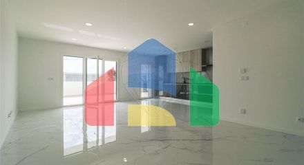 Residential - Condo/Apartment - T4 - Pombal, Pombal - PT