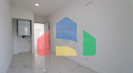 Residential - Condo/Apartment - T4 - Pombal, Pombal - PT