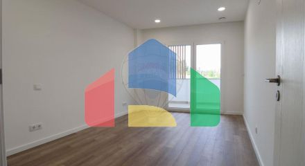 Residential - Condo/Apartment - T4 - Pombal, Pombal - PT