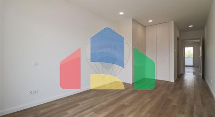 Residential - Condo/Apartment - T4 - Pombal, Pombal - PT