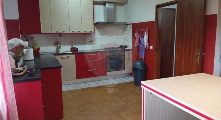 Residential - Condo/Apartment - T2 - Tondela e Nandufe, Tondela - PT