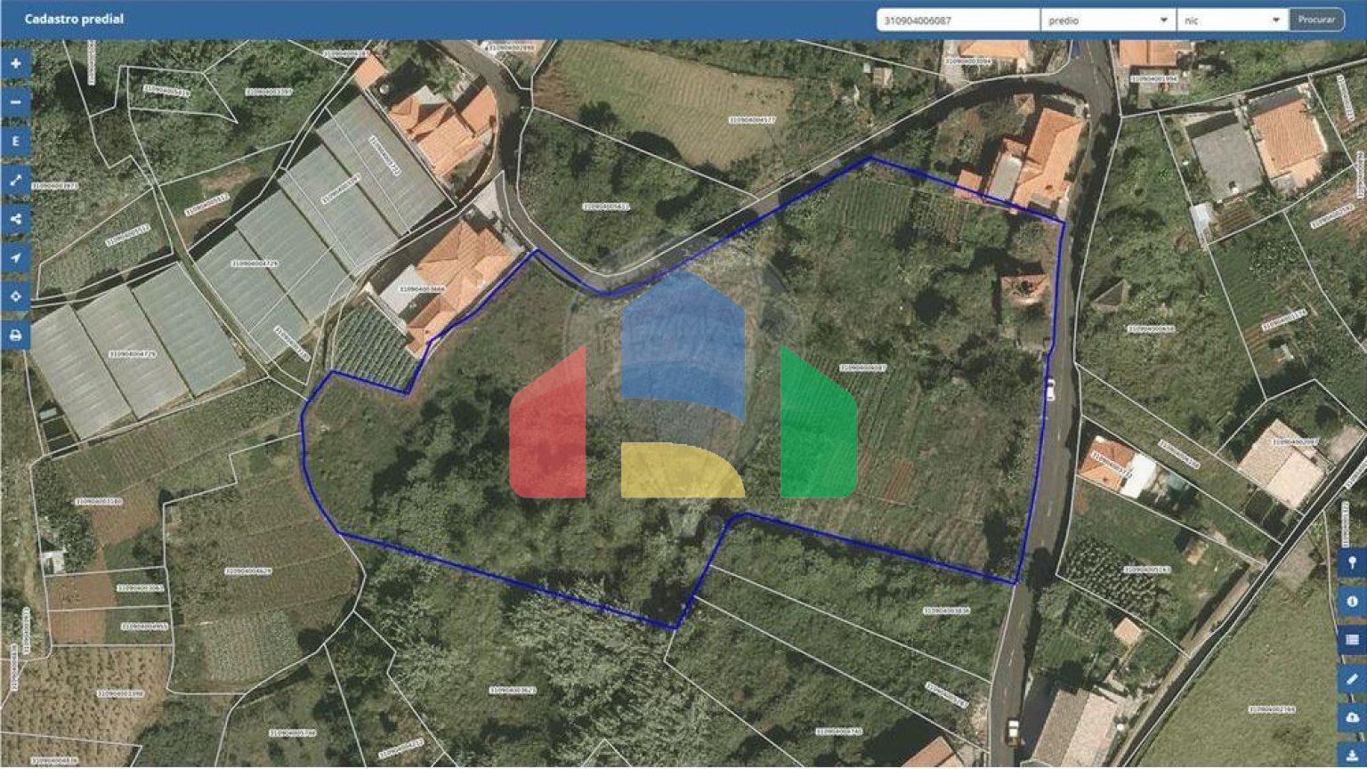 Residential - Single Family Home - T3 - Sao Jorge, Santana - PT