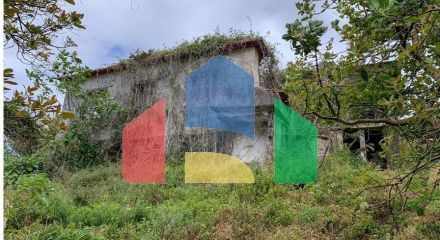 Residential - Single Family Home - T3 - Sao Jorge, Santana - PT