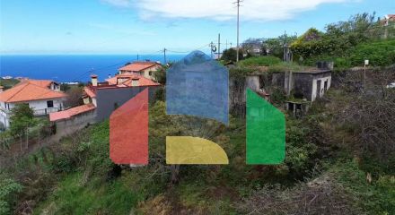 Residential - Single Family Home - T3 - Sao Jorge, Santana - PT