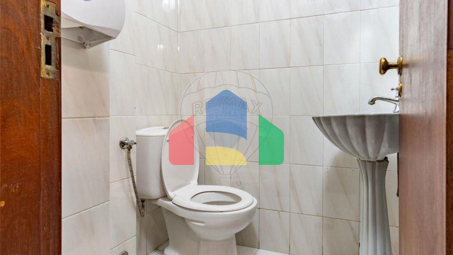 Commercial - Sale of Business - Recardães e Espinhel, Agueda - PT