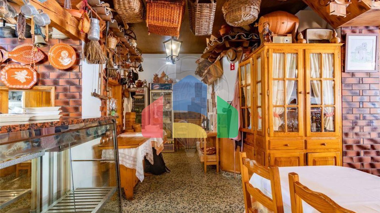 Commercial - Sale of Business - Recardães e Espinhel, Agueda - PT