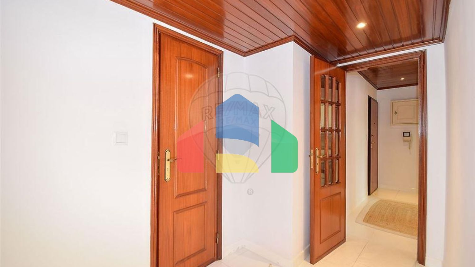 Residential - Condo/Apartment - T1 - Cacém e São Marcos, Sintra - PT