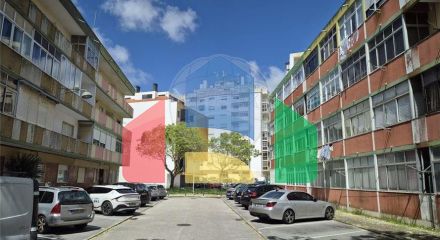Residential - Condo/Apartment - T2 - Cacém e São Marcos, Sintra - PT