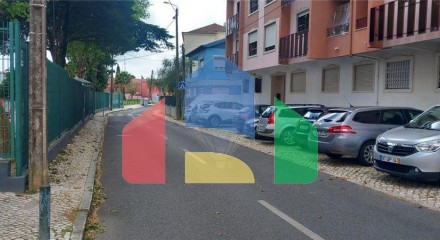 Residential - Garage - Cacém e São Marcos, Sintra - PT