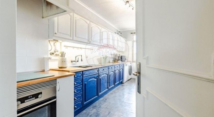 Residential - Condo/Apartment - T2 - Cacém e São Marcos, Sintra - PT