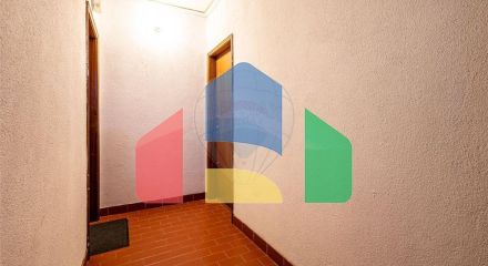 Residential - Condo/Apartment - T2 - Cacém e São Marcos, Sintra - PT