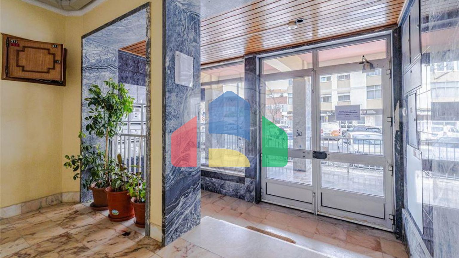 Residential - Condo/Apartment - T2 - Cacém e São Marcos, Sintra - PT