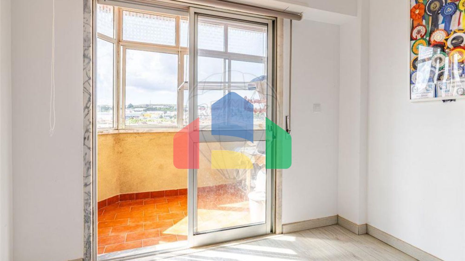 Residential - Condo/Apartment - T2 - Cacém e São Marcos, Sintra - PT