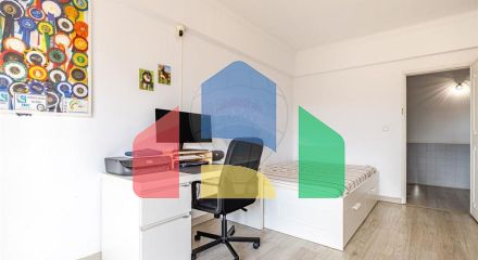 Residential - Condo/Apartment - T2 - Cacém e São Marcos, Sintra - PT