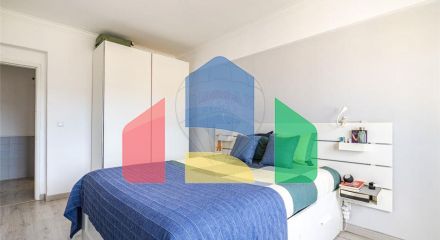 Residential - Condo/Apartment - T2 - Cacém e São Marcos, Sintra - PT