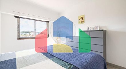 Residential - Condo/Apartment - T2 - Cacém e São Marcos, Sintra - PT