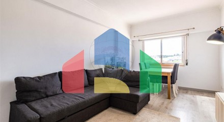Residential - Condo/Apartment - T2 - Cacém e São Marcos, Sintra - PT