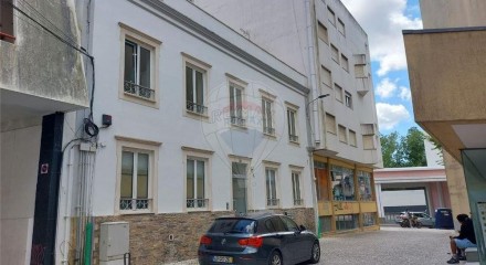 Residential - Condo/Apartment - T2 - Alcobaça e Vestiaria, Alcobaca - PT