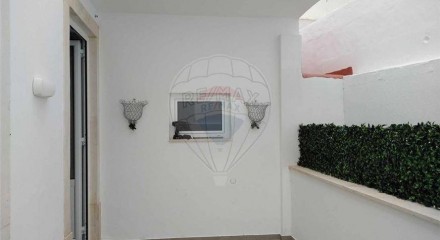 Residential - Condo/Apartment - T2 - Alcobaça e Vestiaria, Alcobaca - PT