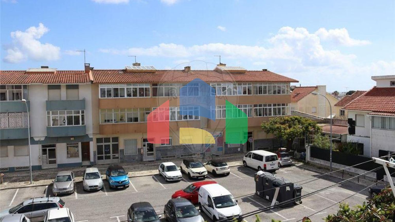 Residential - Condo/Apartment - T2 - Porto Salvo, Oeiras - PT