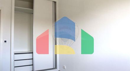 Residential - Condo/Apartment - T2 - Porto Salvo, Oeiras - PT