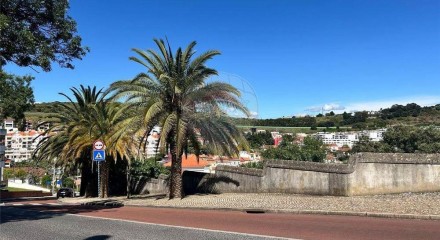 Residential - Condo/Apartment - T1 - Barcarena, Oeiras - PT